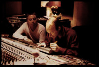 Harold Budd und Brian Eno bei der Arbeit an "AMBIENT2 - The Plateaux Of Mirror" (1979)
